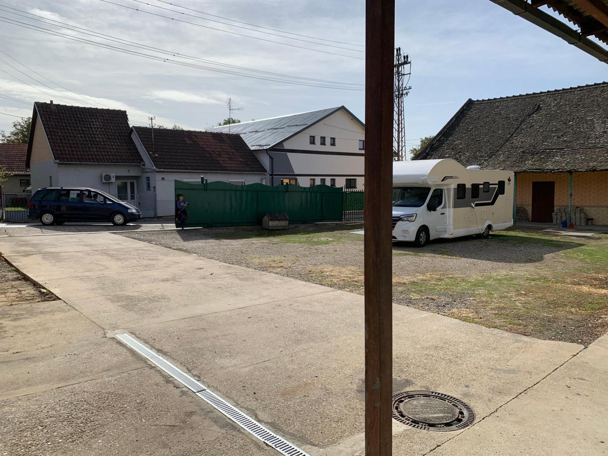 Apartman Dragulj 2 Kula Buitenkant foto